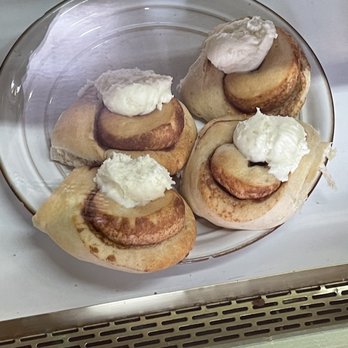 The Wild Rabbit Cafe - Cinnamon rolls. - Cafes Near Me - Torrey, Utah