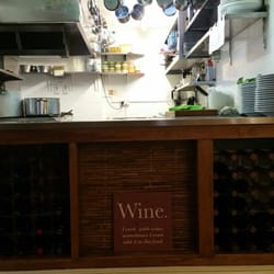 Lauro's Brasserie - Fine dine with wine!