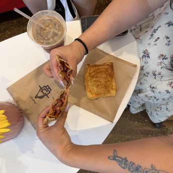 Vietfive Coffee - Chicago - Coffee & Tea Near Me - Chicago, Illinois