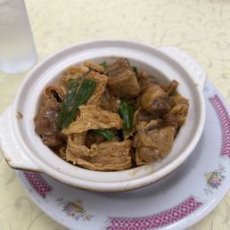 Oxtails with Bean Curd Oxtails with Bean Curd