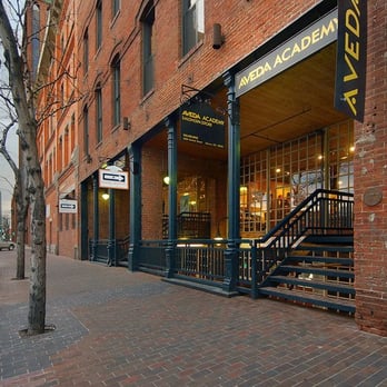 Salon Moda Capelli Denver - We're located at 1650 Market Street in Historical Lower Downtown Denver. - Hair Salons Near Me - Denver, Colorado Salon Moda Capelli Denver - We're located at 1650 Market Street in Historical Lower Downtown Denver. - Hair Salons Near Me - Denver, Colorado