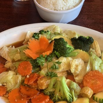 Arches Thai - Steamed Veggies - Thai Near Me - Moab, Utah