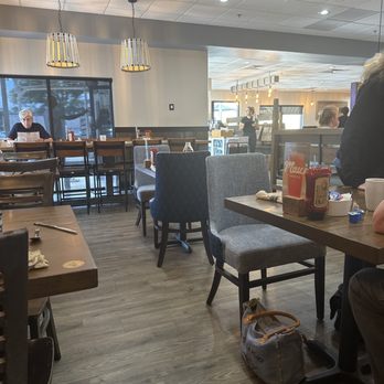 First Watch - Breakfast & Brunch Near Me - Tampa, Florida