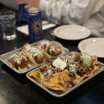 Taps Valley Gastropub - Gastropubs Near Me - Northridge, California
