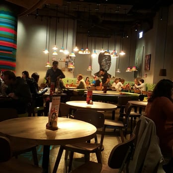 Nando's Peri-Peri - Quick and tasty food. Flame grilled chicken breast is my favorite here. The fries and mayo are a must have side. - South African Near Me - Chicago, Illinois
