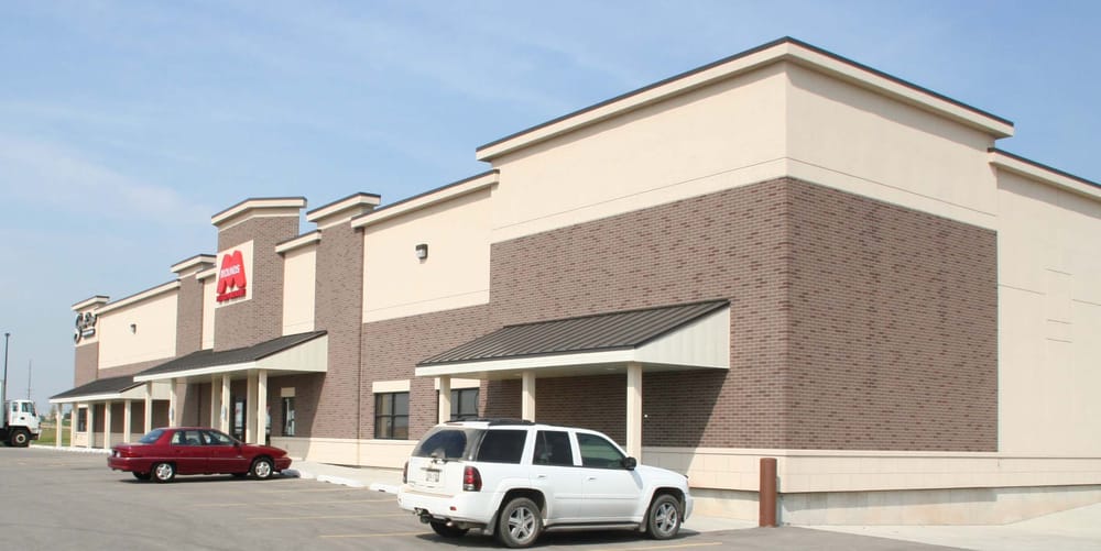 MOUNDS PET FOOD WAREHOUSE Updated July 2024 2422 Montana Ave, Sun