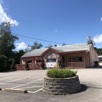 Mekhong Thai Wells - the front of the restaurant - Thai Near Me - Wells, Maine