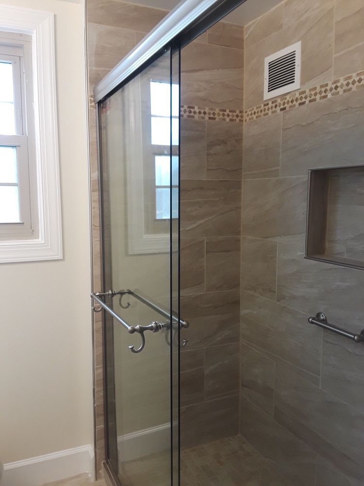 Slide of Laureano Home Improvement