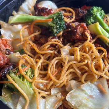 Teriyaki Madness - Spicy Chicken Teriyaki Bowl with noodles - Japanese Near Me - Macomb Township, Michigan Teriyaki Madness - Spicy Chicken Teriyaki Bowl with noodles - Japanese Near Me - Macomb Township, Michigan