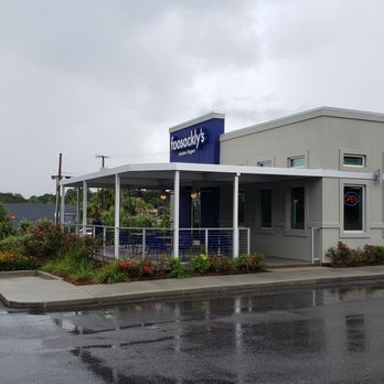 Foosackly's - Patio area - Chicken Shop Near Me - Pensacola, Florida