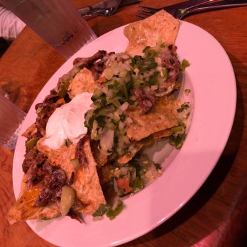 Grendel's Den Restaurant & Bar - Nachos (skip) - Bars Near Me - Cambridge, Massachusetts
