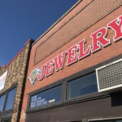 L & L Jewelry - Exterior of jewelry shop