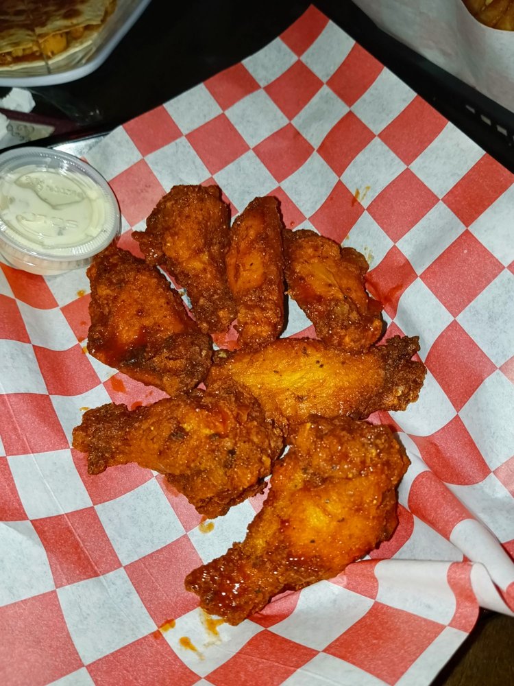 Mazzika Hookah Lounge