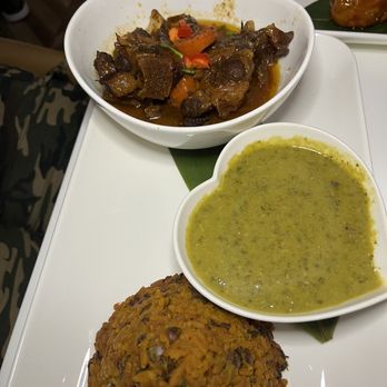 Sugar'd - Oxtail, rice and peas and callaloo - Caribbean Near Me - Brooklyn, New York
