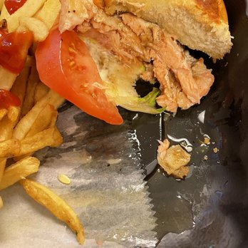 Station 4 - Another pool of oil my sandwich sat on. - New American Near Me - Washington, DC, District of Columbia