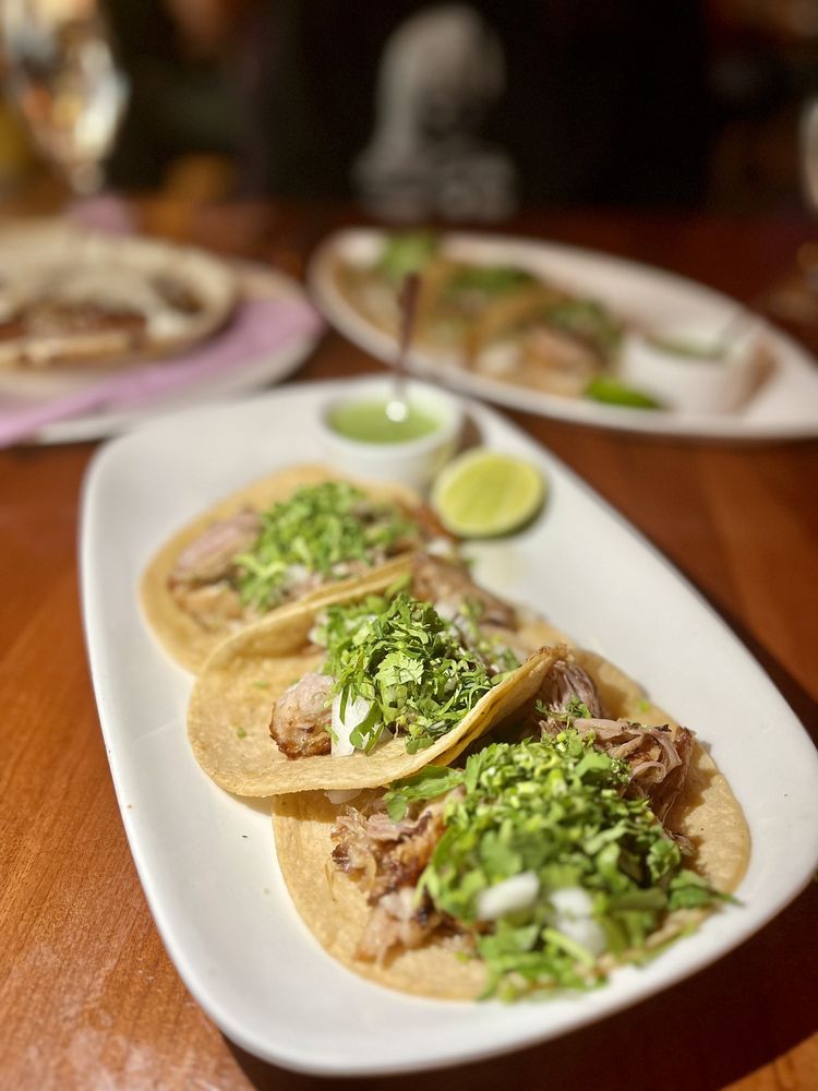 EL VEZ 2926 Photos & 3449 Reviews 121 S 13th St, Philadelphia, PA Yelp