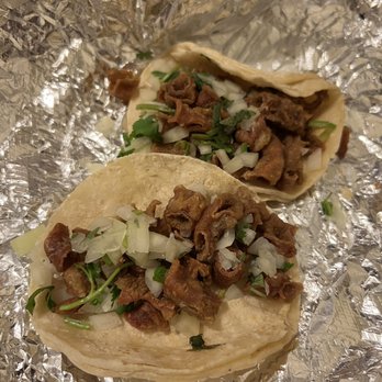 El Senor Taco - Tacos de tripa Tripa bien dorada - Mexican Near Me - Los Angeles, California