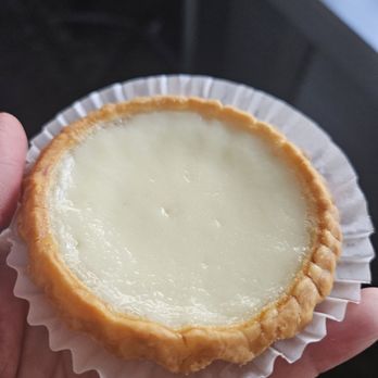 Yummy Bakery and Cafe - Eggwhite egg tart - Bakeries Near Me - San Francisco, California Yummy Bakery and Cafe - Eggwhite egg tart - Bakeries Near Me - San Francisco, California