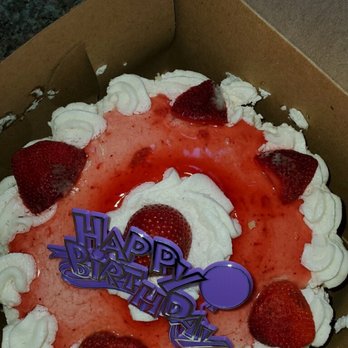 Sweet Surrender Bake House - MOLD on strawberries - Desserts Near Me - Levittown, New York Sweet Surrender Bake House - MOLD on strawberries - Desserts Near Me - Levittown, New York