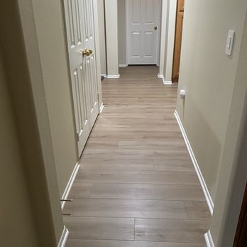 Boulevard Flooring Emporium - Hallway - Flooring Near Me - Lancaster, California