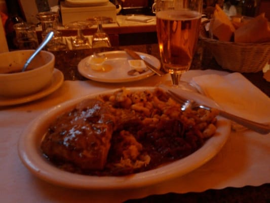DJ's Bistro by null