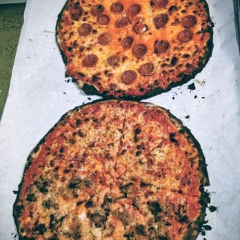 Sally's Apizza - Small pepperoni with extra mozzarella and a all fresh garlic with 1/2 meatball - Pizza Near Me - Fairfield, Connecticut