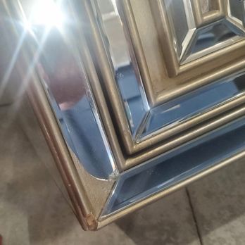 Oasis Moving and Storage - Broke mirrored table - Movers Near Me - North Las Vegas, Nevada