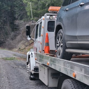 Economy Towing & Truck Repair Shop - Towing Truck - Tires Near Me - Oakland, Oregon Economy Towing & Truck Repair Shop - Towing Truck - Tires Near Me - Oakland, Oregon