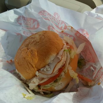 Nardelli's Grinder Shoppe - Gluten free roll, turkey and provolone - Delis Near Me - Waterbury, Connecticut Nardelli's Grinder Shoppe - Gluten free roll, turkey and provolone - Delis Near Me - Waterbury, Connecticut
