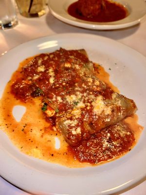 Carmine's Restaurant & Bar by null