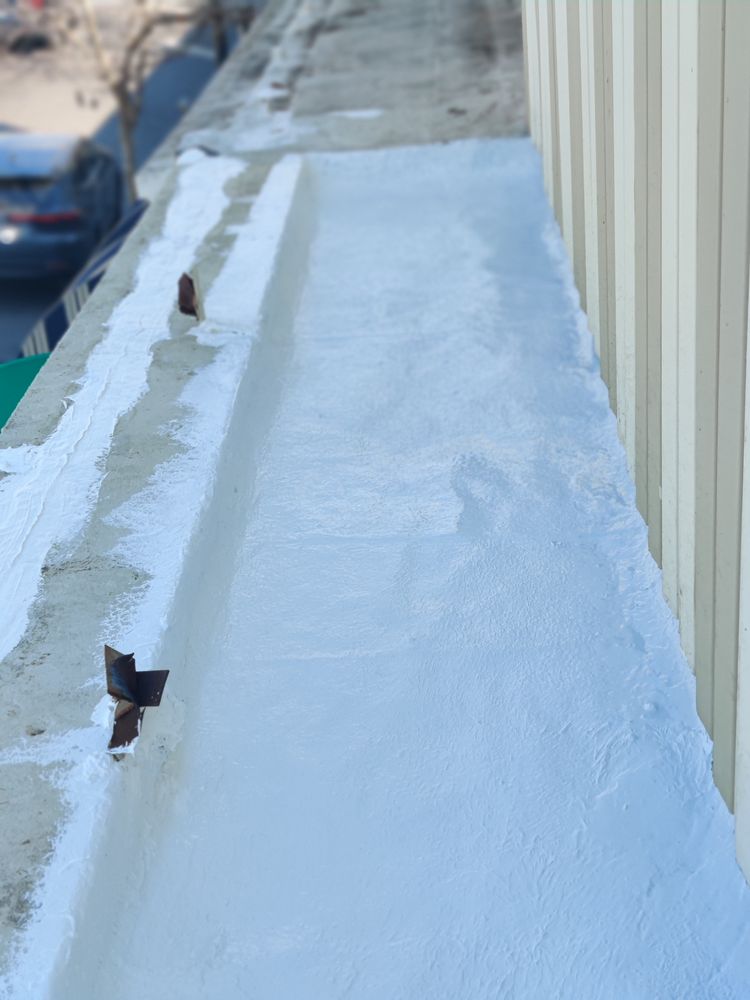 Slide of Y&V Roofing and Tearoff