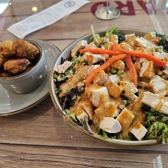 Roostr Yard - Southwest quinoa bowl and Brussels sprout croutons - Salad Near Me - Oceanside, California