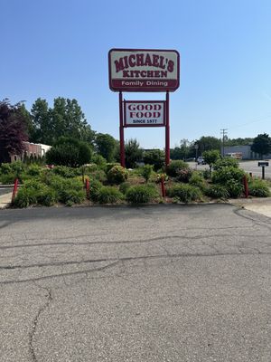 Michael's Kitchen by null