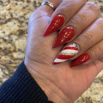 Bellazzio Nails Spa - Holiday stiletto by Hung - Nail Salons Near Me - Corona, California