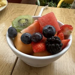 Queenie's Plus - Fruit Bowl