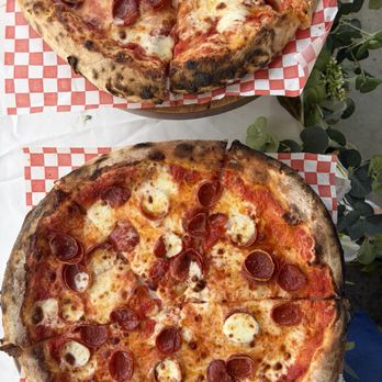 Flavor on Wheels  - Caterers Near Me