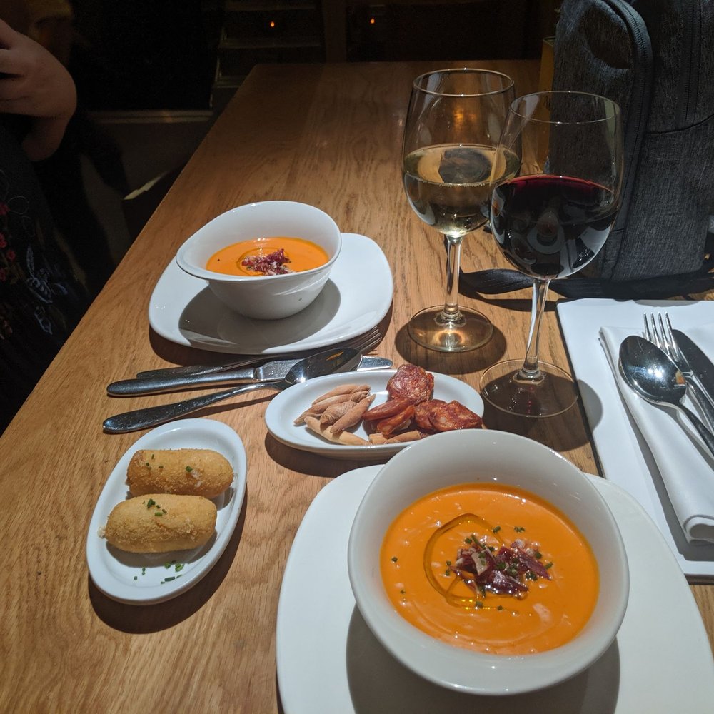 Mercado de la Reina - Tapas/Small Plates Near Me - Madrid, M Mercado de la Reina - Tapas/Small Plates Near Me - Madrid, M