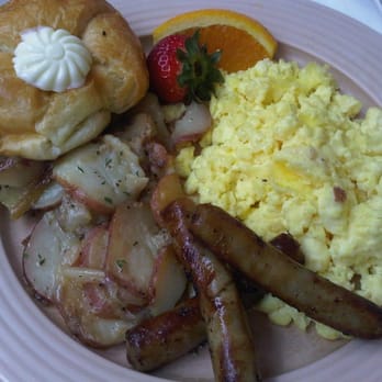 Carnation Cafe - Oscar's Choice: The Cafe Scramble - American Near Me - Anaheim, California