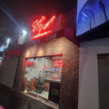 Joe's Pizza - Hollywood Blvd - exterior - Pizza Near Me - Los Angeles, California