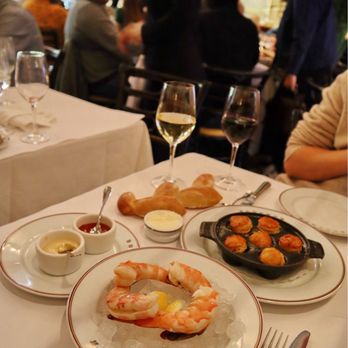 Bouchon - French Near Me - Yountville, California
