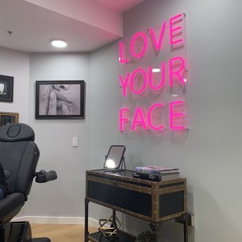 Evolve Med Spa - Not only is this place the cutest. Austin was so educational and welcoming! 100% recommend. - Laser Hair Removal Near Me - Hoboken, New Jersey