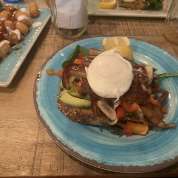Soul Brew - Avocado Toast , with Bacon, sausage, vegetables and a pounced egg - Coffee & Tea Near Me - Saint James, New York