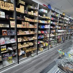 773 smoke shop - Raw materials