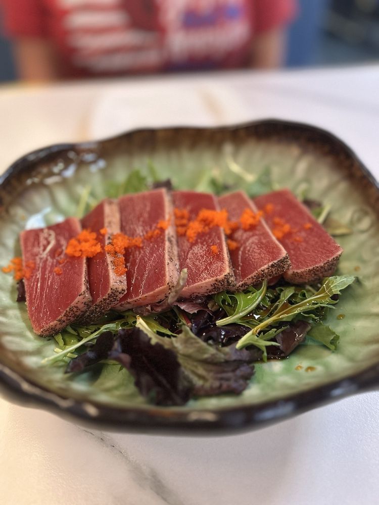 Tokyo Sushi Logo