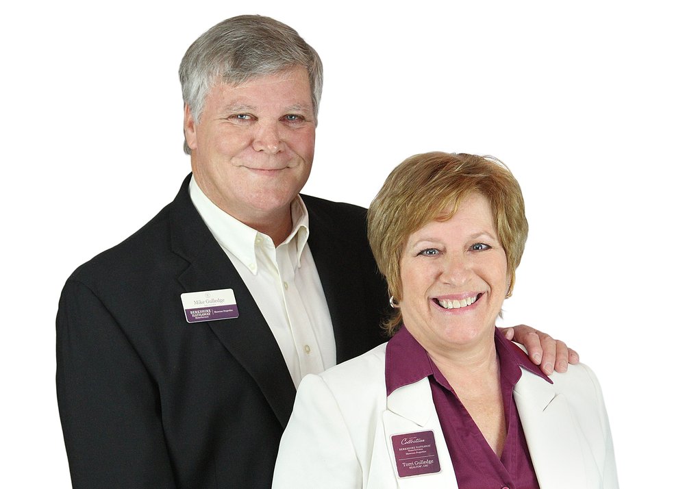 GULLEDGE GROUP REAL ESTATE SERVICES 10 Photos 1841 Honeysuckle Rd