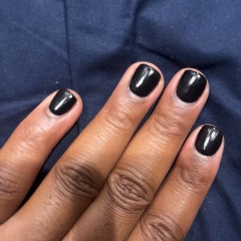 Chill Nails - These are supposed to be "matte" lol and you ca see the chipping 2 days after being done - Nail Salons Near Me - North Hollywood, California