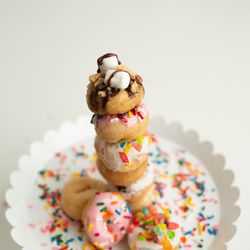 Donut Street - Yummy!
