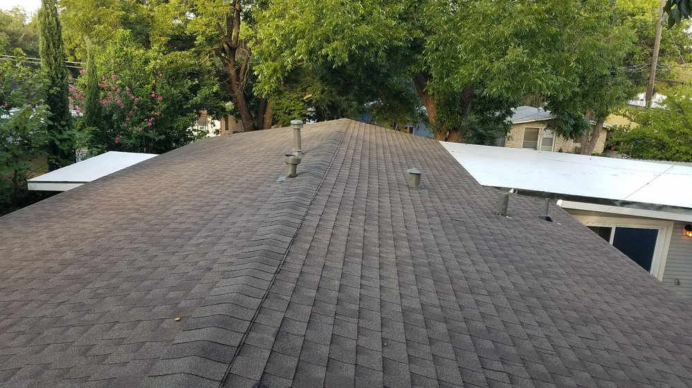 Slide of R&L Roofing Specialties