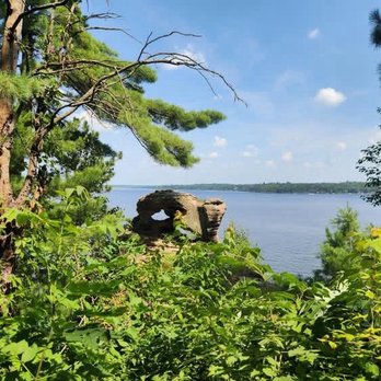 Dells Boat Tours - Upper Dells Boat Tour - Boat Tours Near Me - Wisconsin Dells, Wisconsin