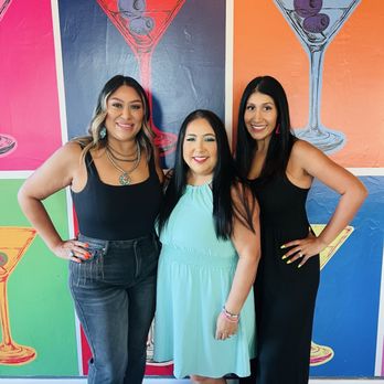 Gruene Tini's - Photo wall - Lounges Near Me - New Braunfels, Texas